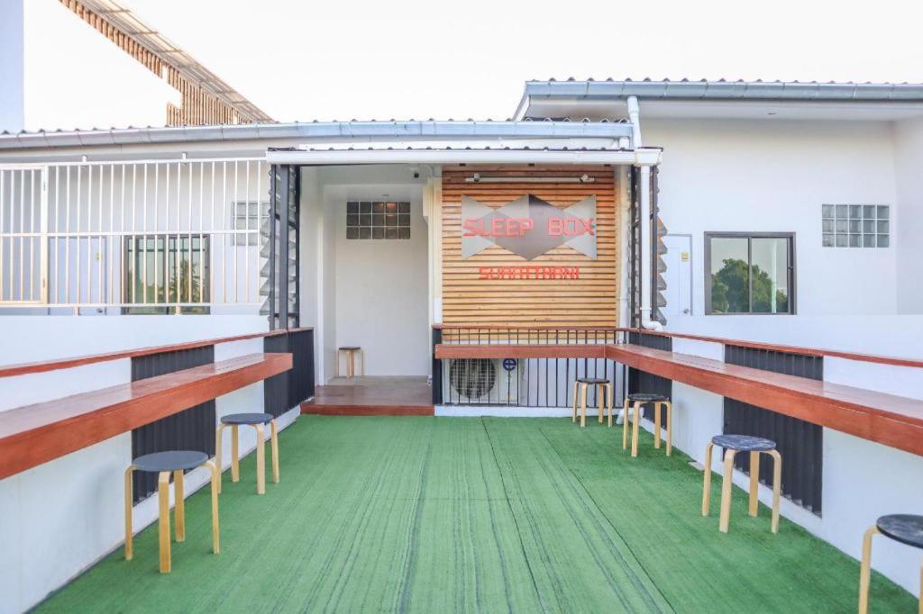 Sleepbox Hostel Suratthani Surat Thani Exteriér fotografie