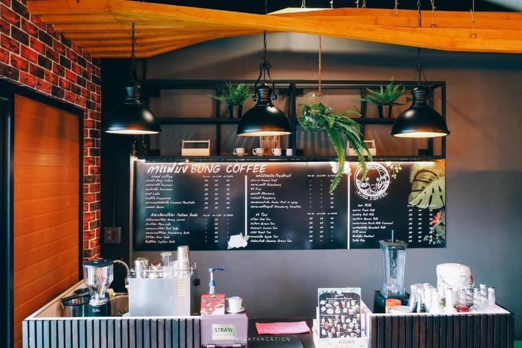 Sleepbox Hostel Suratthani Surat Thani Exteriér fotografie