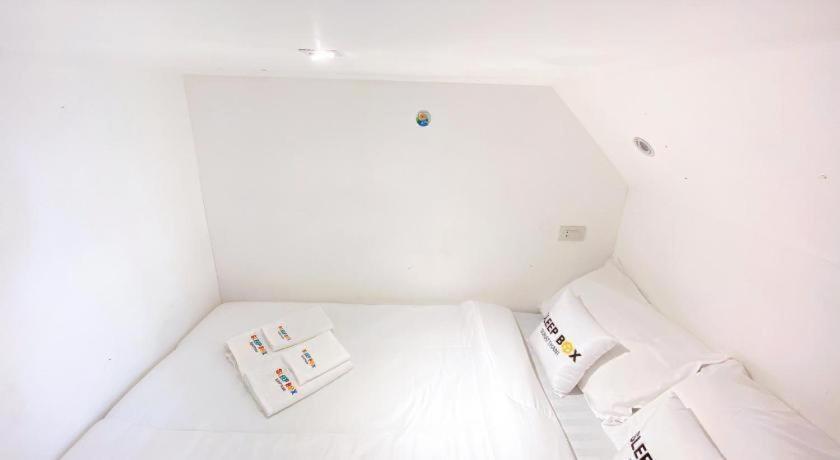 Sleepbox Hostel Suratthani Surat Thani Exteriér fotografie